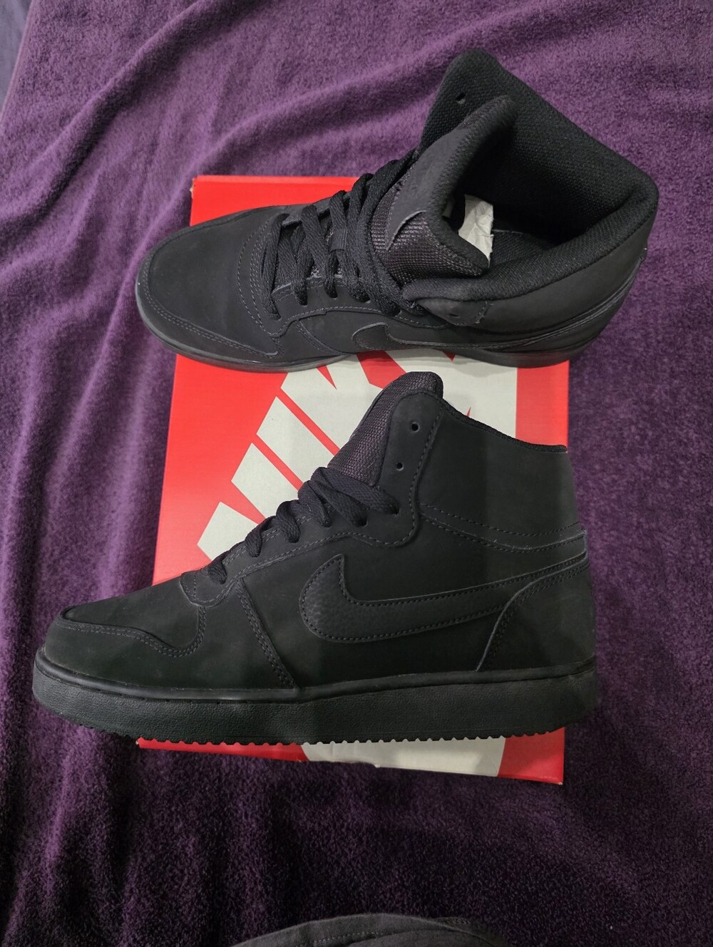 Nike Black High-Top Sneakers with Nubuck Upper